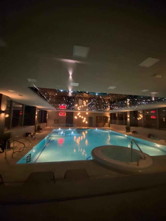 Apartament Z Wielkim Tarasem Morska 2 Rewal 50M Do Morza Extérieur photo